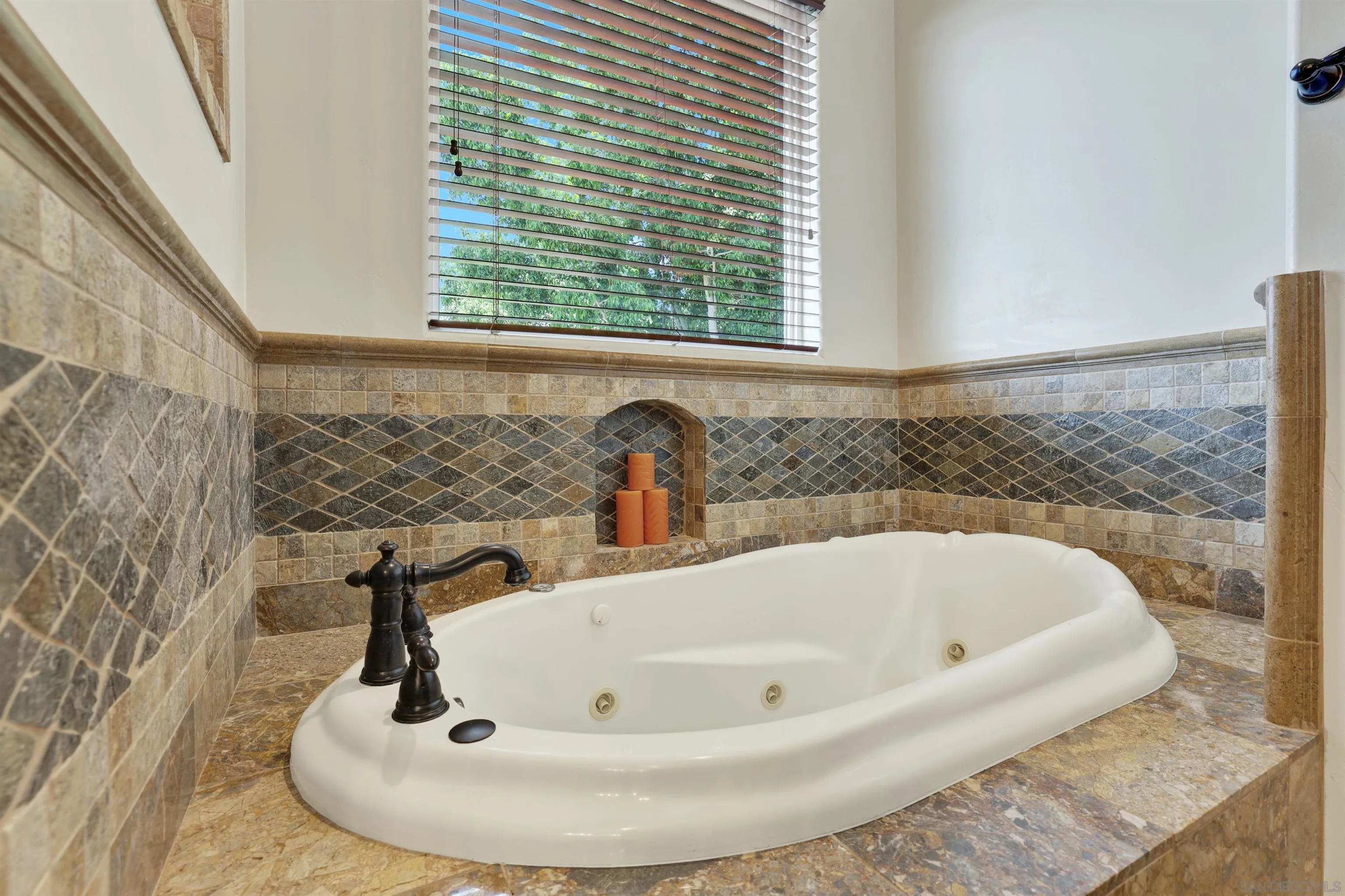 15223 Skyridge Road Poway, CA 92064 - Photo 40 of 75