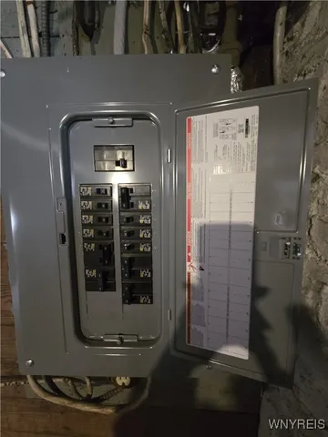 $215,000 | 219 West Oak Orchard Street, Shelby, NY 14103