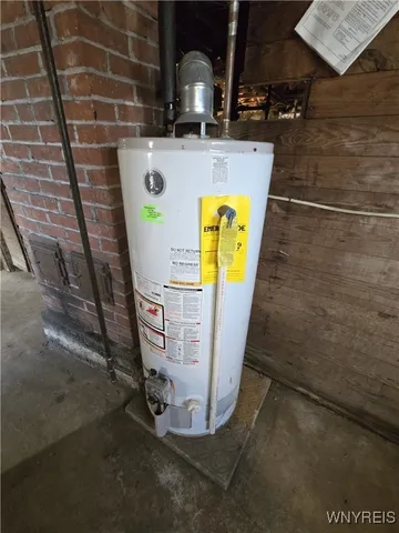 $215,000 | 219 West Oak Orchard Street, Shelby, NY 14103