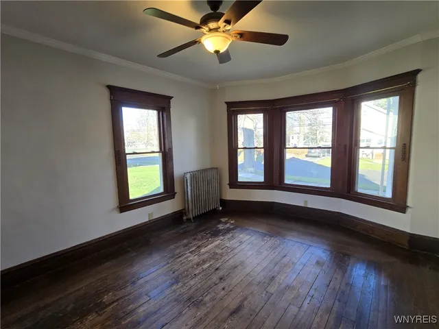 $215,000 | 219 West Oak Orchard Street, Shelby, NY 14103