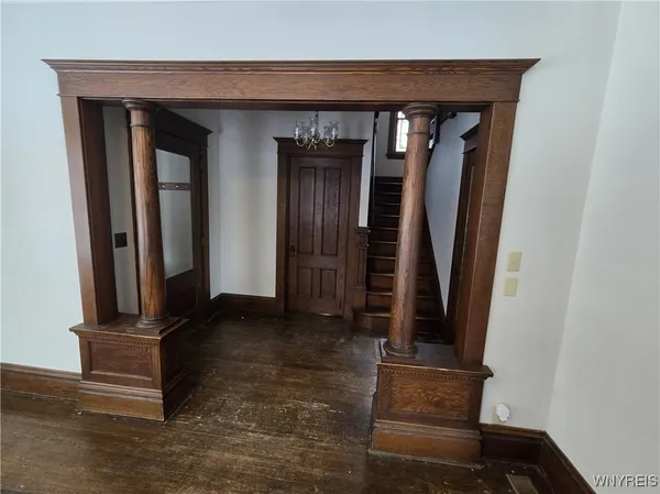 $199,900 | 219 West Oak Orchard Street, Shelby, NY 14103