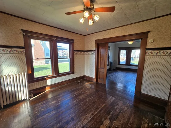 $199,900 | 219 West Oak Orchard Street, Shelby, NY 14103