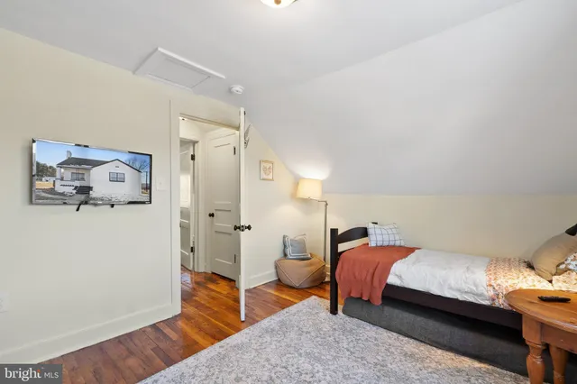 $2,260 | 701 South 2nd Street, Shenandoah, VA 22849