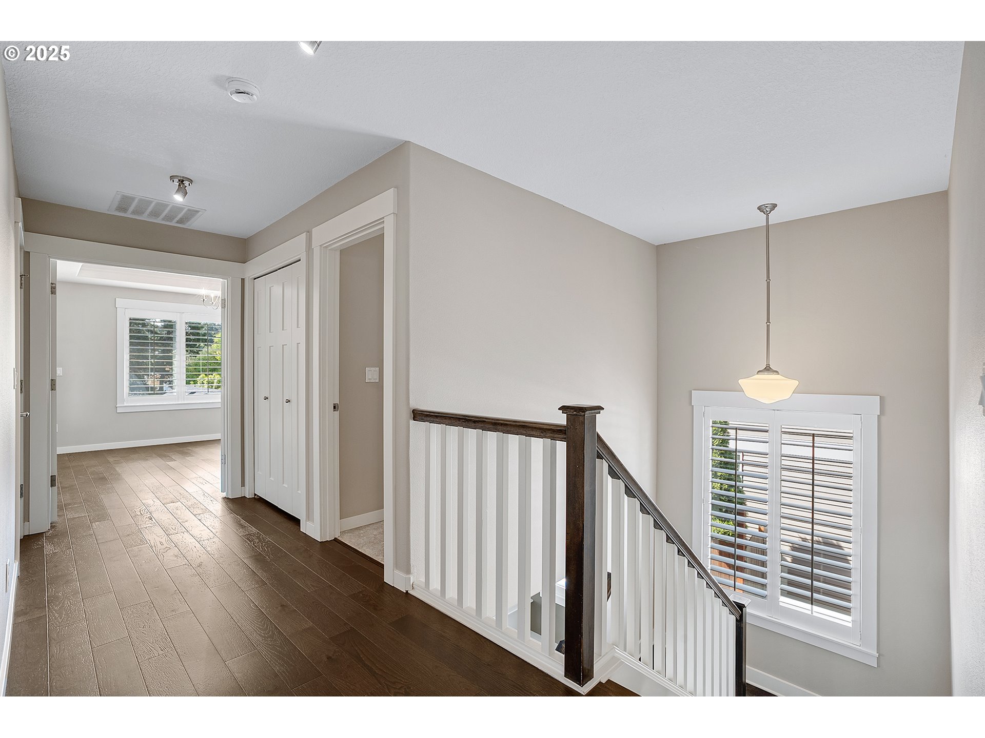3908 Southwest Spring Garden Street Portland, OR 97219 - Photo 22 of 41 Gallery Image 22