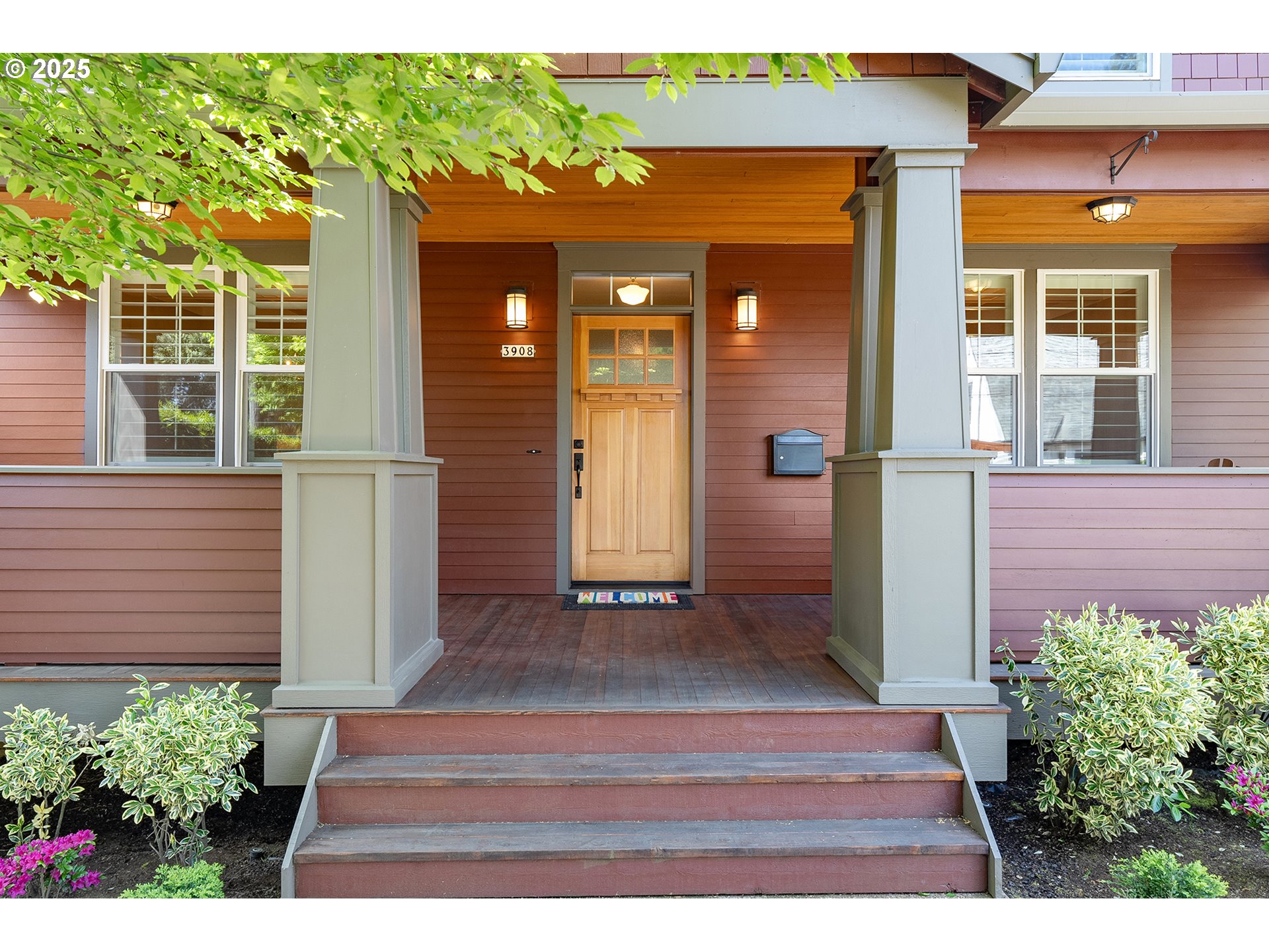 3908 Southwest Spring Garden Street Portland, OR 97219 - Photo 3 of 41 Gallery Image 3