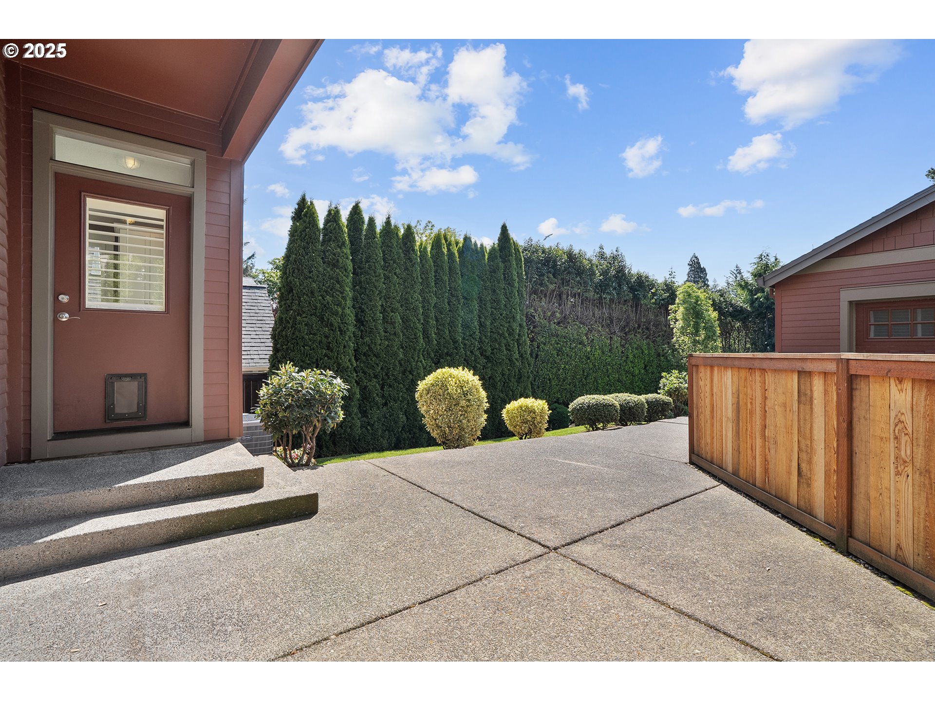3908 Southwest Spring Garden Street Portland, OR 97219 - Photo 32 of 41 Gallery Image 32
