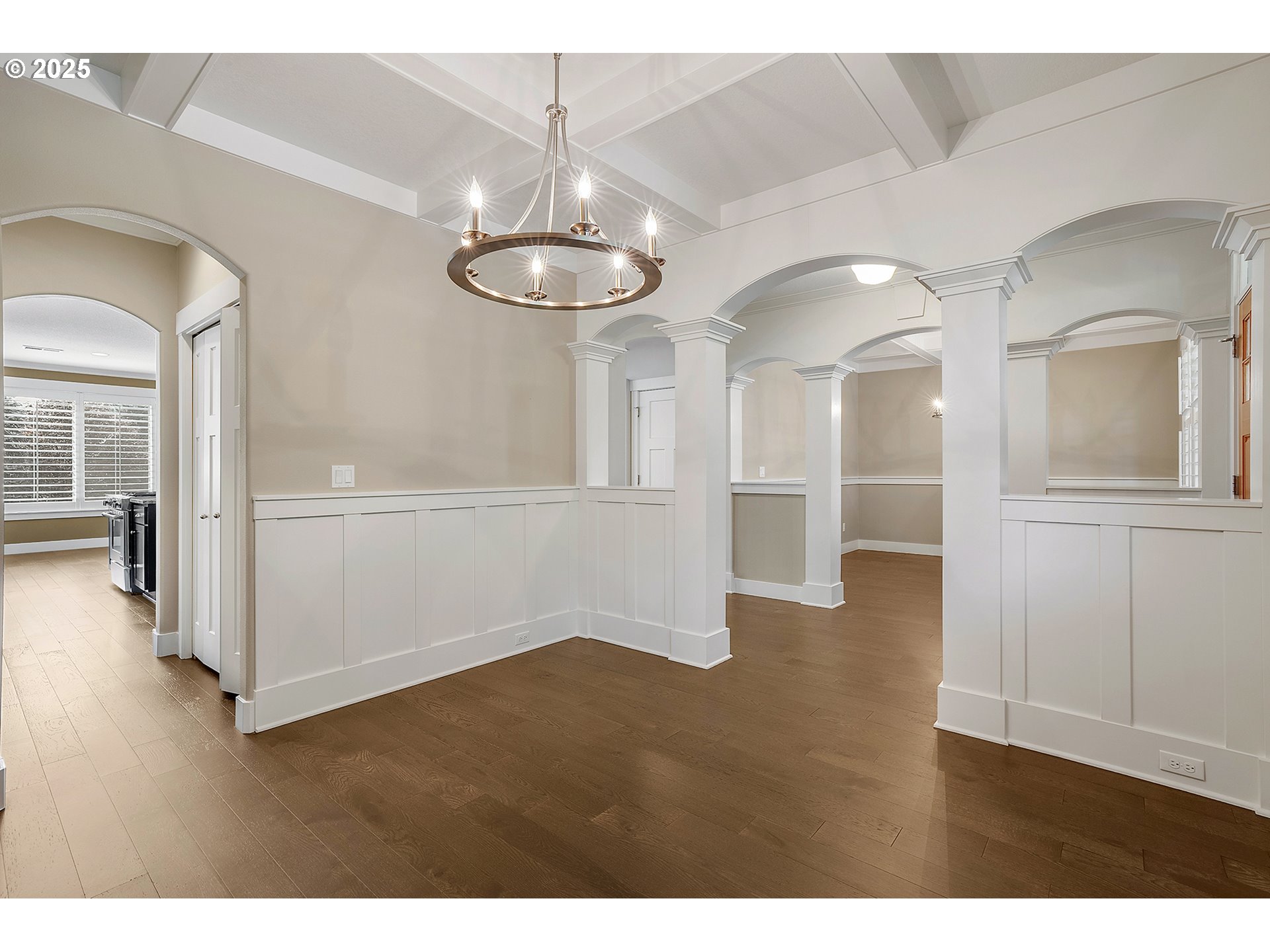 3908 Southwest Spring Garden Street Portland, OR 97219 - Photo 8 of 41 Gallery Image 8