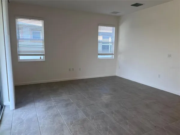 $2,775 | 5218 Wishing Arch Drive, Apollo Beach, FL 33572