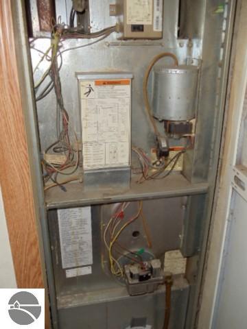 12391 Tannerville Road Kaleva, MI 49645 - Photo 17 of 20 1726324-16.JPG