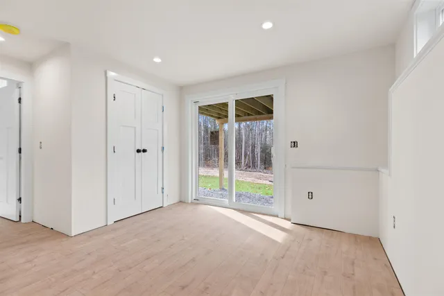 $3,100 | 3112 Parade Road, Laconia, NH 03246