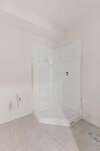 $3,100 | 3112 Parade Road, Laconia, NH 03246