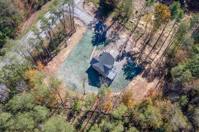 $3,100 | 3112 Parade Road, Laconia, NH 03246