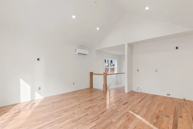 $3,100 | 3112 Parade Road, Laconia, NH 03246