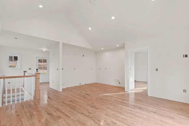 $3,100 | 3112 Parade Road, Laconia, NH 03246