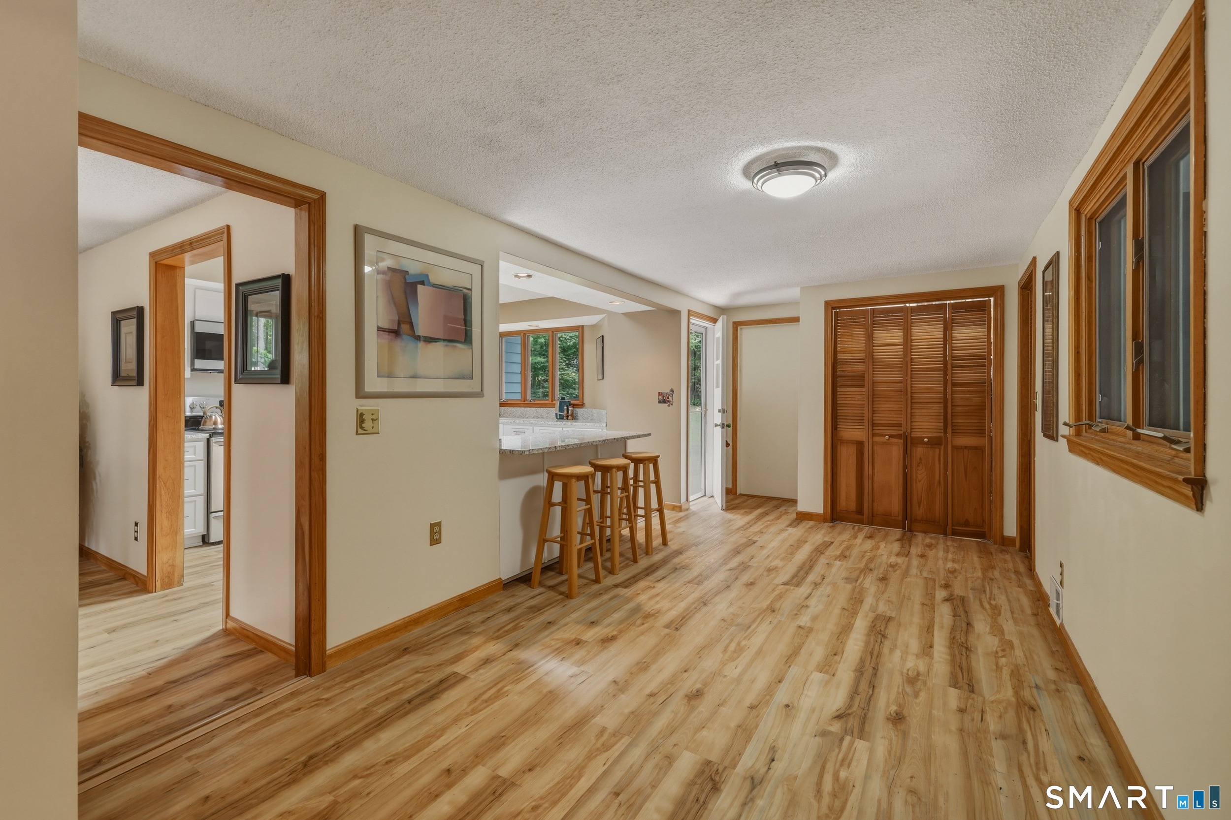 30 Grant Hill Road Bloomfield, CT 06002 - Photo 16 of 40 Dining area off of the kitchen