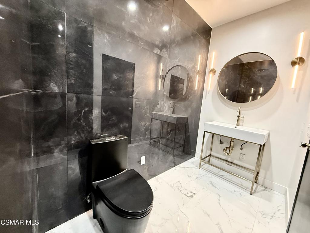 1401 Valley View Road, Unit 426 Glendale, CA 91202 - Photo 3 of 5