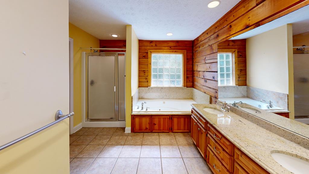 231 Mountain Shadows Road Hamilton, GA 31811 - Photo 17 of 53 Dbl vanity in 1st floor master bath
