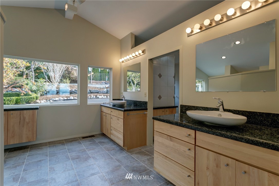601 Bayside Road Bellingham, WA 98225 - Photo 15 of 25