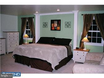524 Kutcher Road Southampton, PA 18966 - Photo 10 of 12 Bedroom - Main
