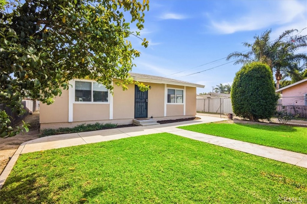 3454 Franklin Avenue Riverside, CA 92507 - Photo 6 of 43