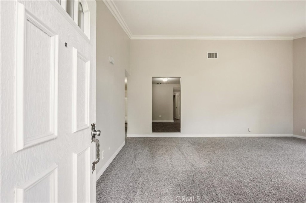 3454 Franklin Avenue Riverside, CA 92507 - Photo 9 of 43