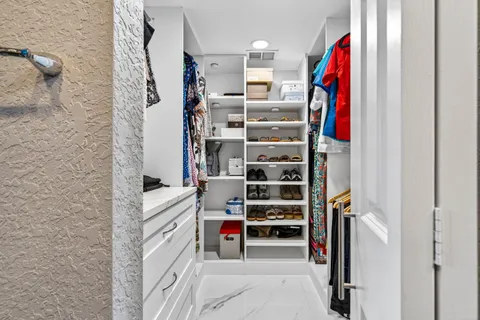 $282,500 | 1266 South Military Trail, Unit 517, Deerfield Beach, FL 33442