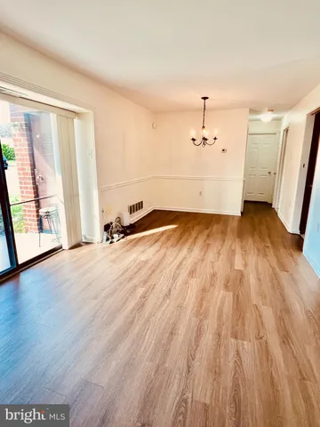 $193,500 | 118 Mountain Road, Unit 1A, Glen Burnie, MD 21060