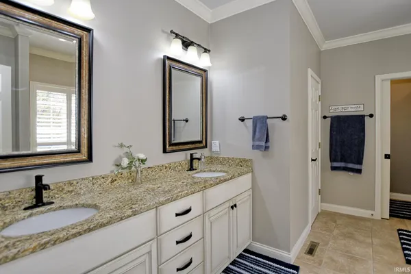 $1,237,000 | 8633 Copper Creek Drive, Newburgh, IN 47630