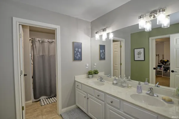 $1,237,000 | 8633 Copper Creek Drive, Newburgh, IN 47630