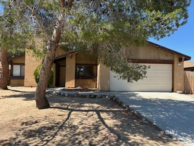 1127 North Mono Court Ridgecrest, CA 93555 - Photo 1 of 19