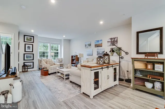 $464,900 | 44183 Goldenzelle Way, California, MD 20619