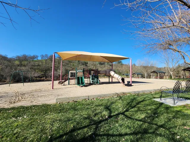 $429,999 | 4833 Pueblo Trail, Copperopolis, CA 95228