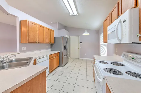 $359,000 | 2703 Breakwater Court, Brandon, FL 33511