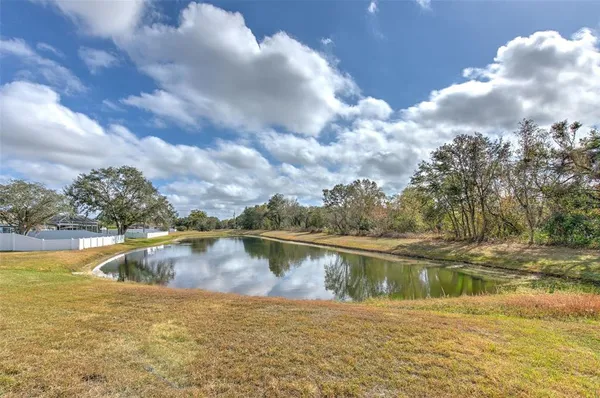 $359,000 | 2703 Breakwater Court, Brandon, FL 33511