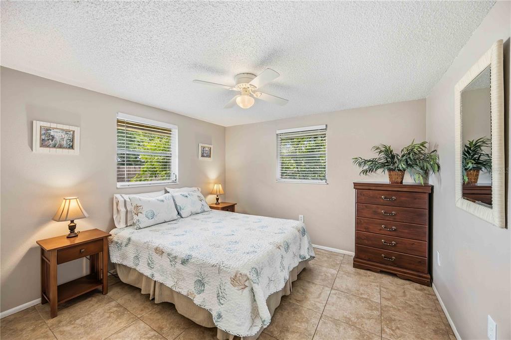 131 Dartmouth Road Venice, FL 34293 - Photo 18 of 35