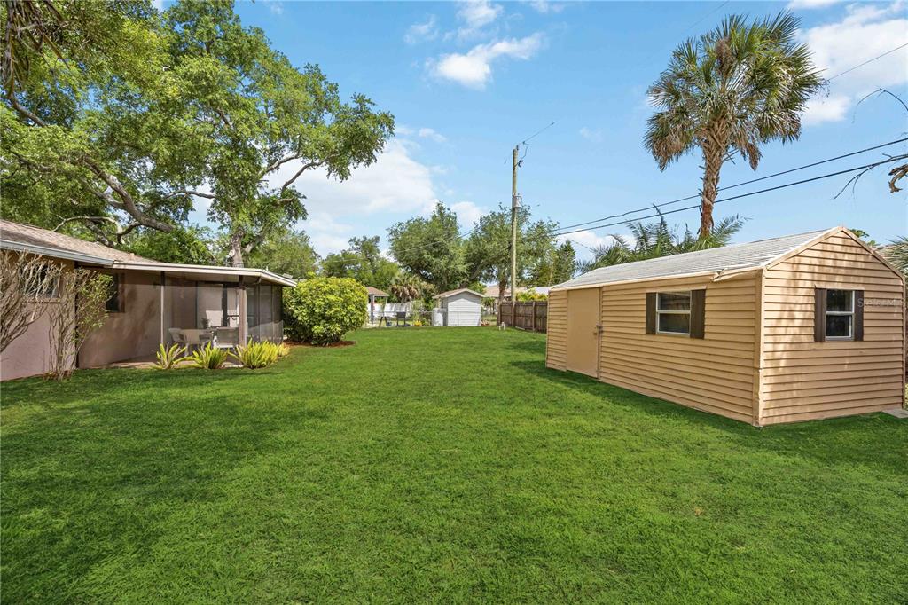 131 Dartmouth Road Venice, FL 34293 - Photo 33 of 35