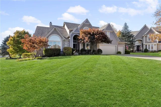$675,000 | 12014 West 139th Terrace, Overland Park, KS 66221