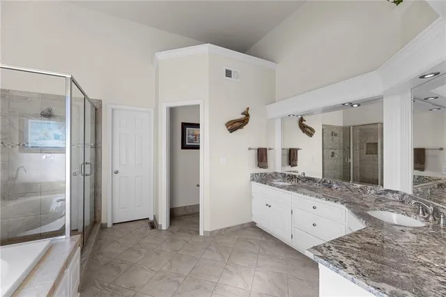 $675,000 | 12014 West 139th Terrace, Overland Park, KS 66221