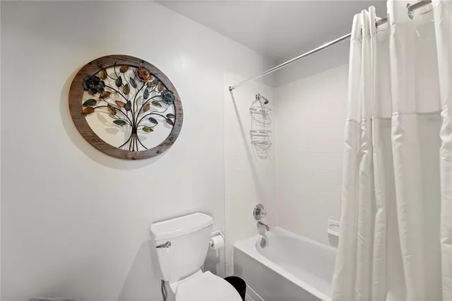 $675,000 | 12014 West 139th Terrace, Overland Park, KS 66221