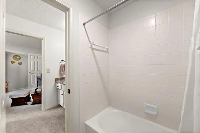 $675,000 | 12014 West 139th Terrace, Overland Park, KS 66221