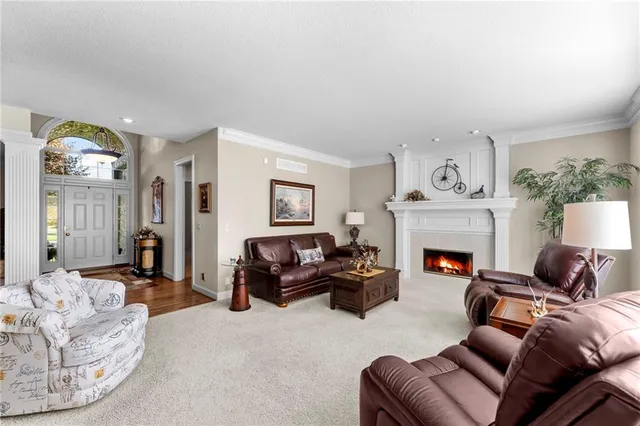 $675,000 | 12014 West 139th Terrace, Overland Park, KS 66221