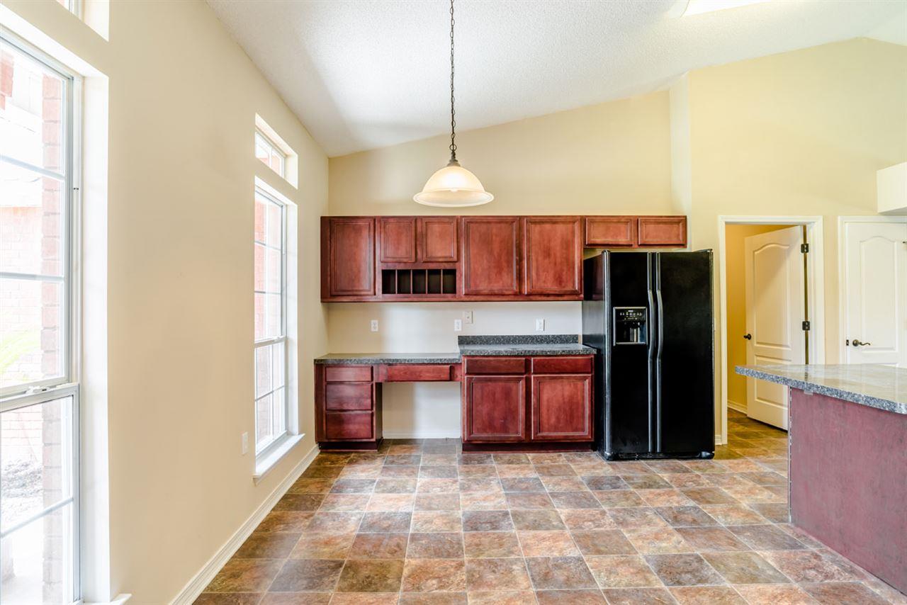 2225 Liberty Loop Road Cantonment, FL 32533 - Photo 8 of 24 Gallery Image 8