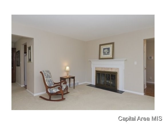 2173 Huntleigh Road Springfield, IL 62704 - Photo 3 of 24