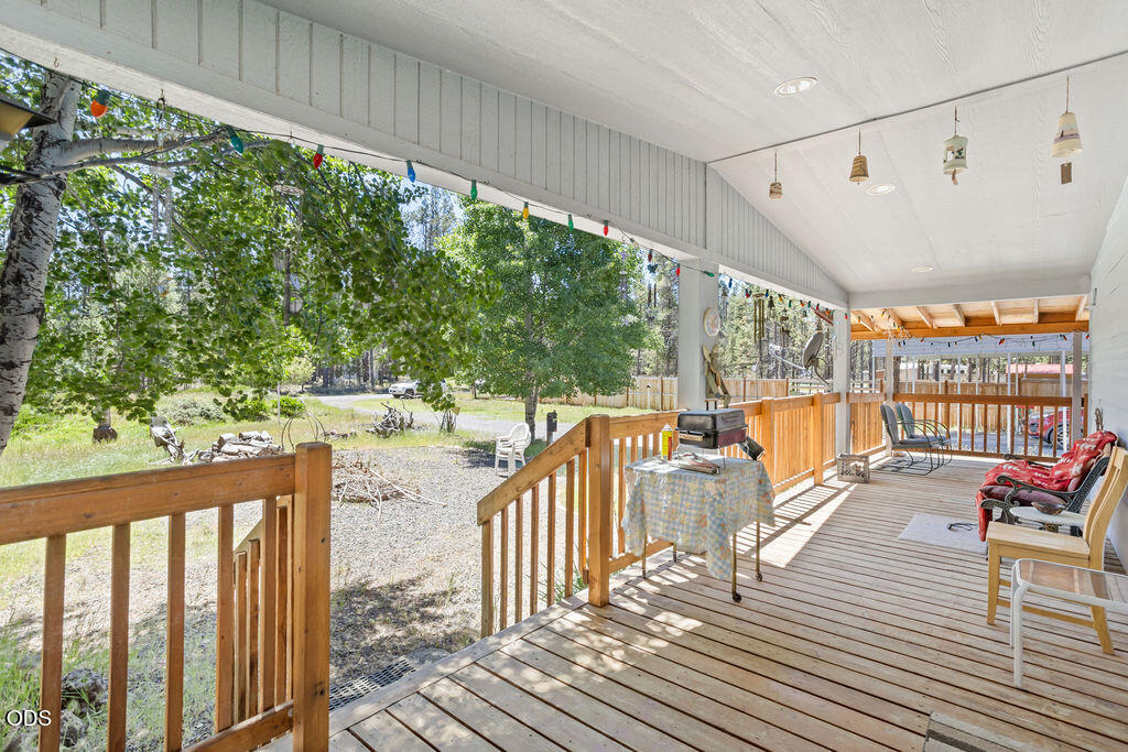 15688 Rim Drive La Pine, OR 97739 - Photo 10 of 28