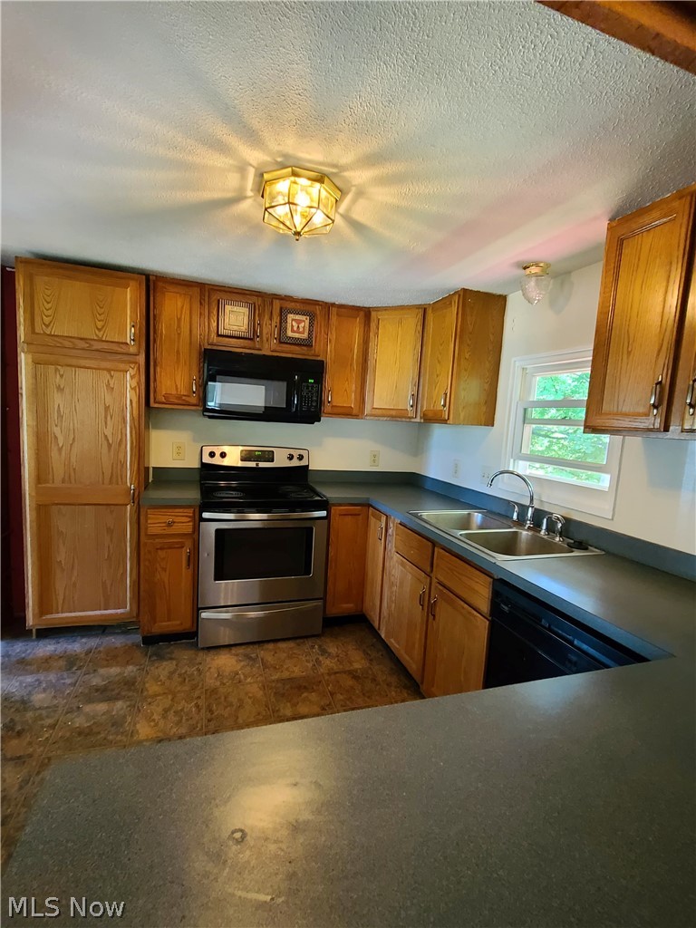 38227 Butternut Ridge Road North Ridgeville, OH 44039 - Photo 13 of 35 Gallery Image 13
