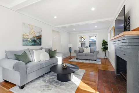 $989,000 | 80 Blue Hills Parkway, Milton, MA 02186