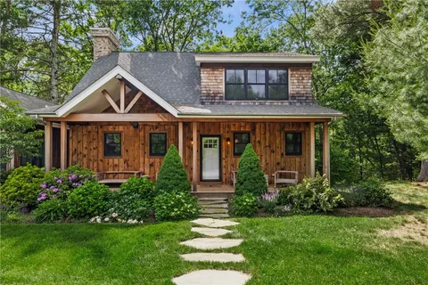 $1,150,000 | 23 White Hawk Ridge, Unit H, Richmond, RI 02898