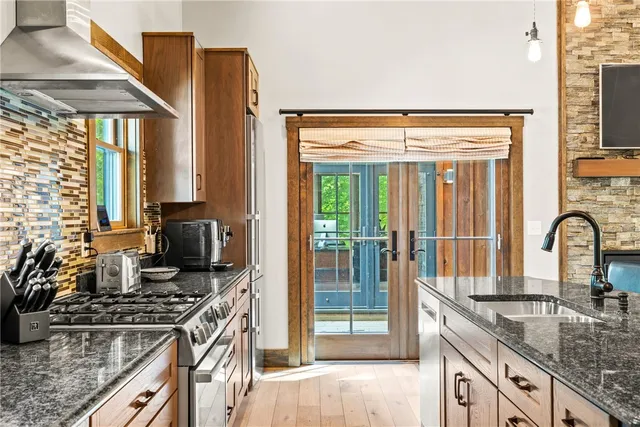 $1,390,000 | 23 White Hawk Ridge, Unit H, Richmond, RI 02898