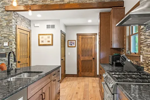 $1,150,000 | 23 White Hawk Ridge, Unit H, Richmond, RI 02898