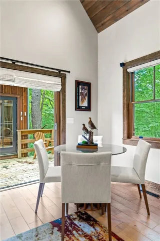 $1,390,000 | 23 White Hawk Ridge, Unit H, Richmond, RI 02898